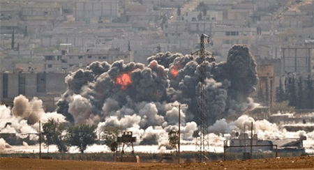 Intensos bombardeos sobre la ciudad siria de Deir Ezzor Intensos bombardeos sobre la ciudad siria de Deir Ezzor